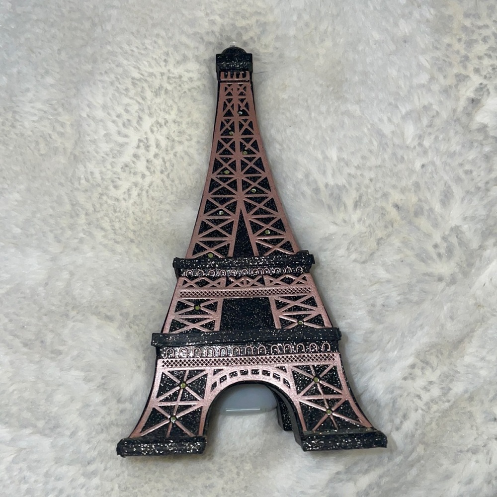 Brand new bath and body works Eiffel Tower pocketbac holder